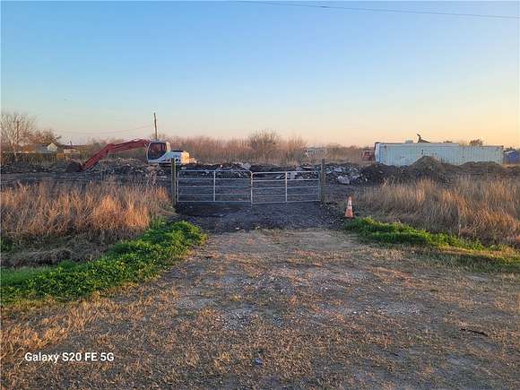 5.2 Acres of Commercial Land for Sale in Corpus Christi, Texas