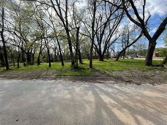 0.57 Acres of Residential Land for Sale in Ardmore, Oklahoma