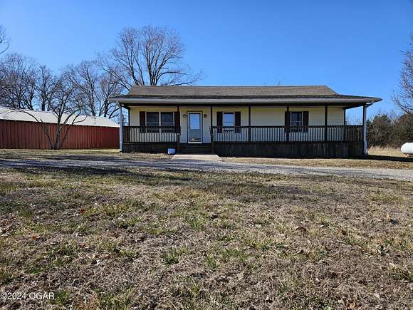 2.9 Acres of Residential Land with Home for Sale in Girard, Kansas