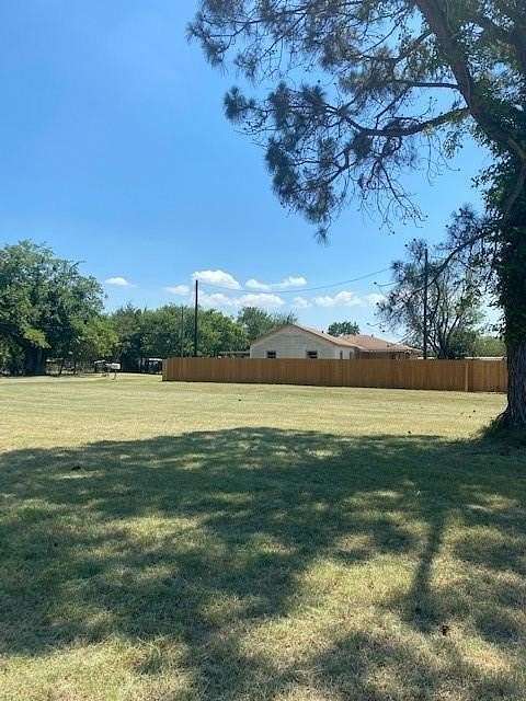 0.23 Acres of Residential Land for Sale in Ennis, Texas