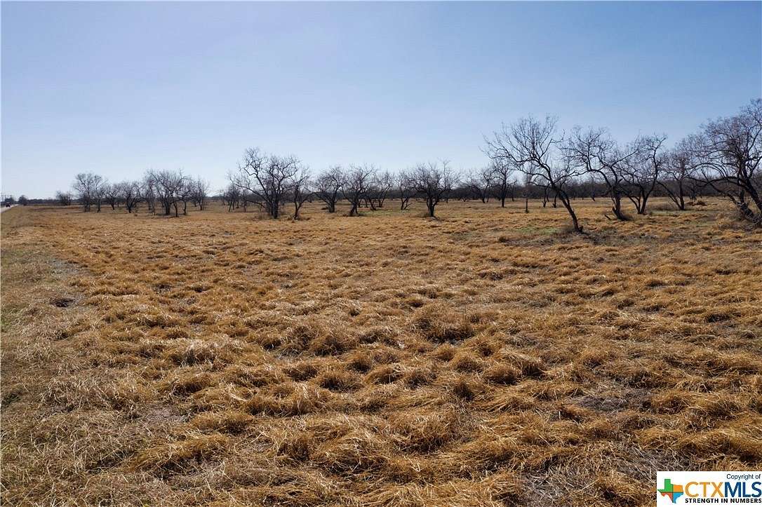 3.125 Acres of Residential Land for Sale in Goliad, Texas