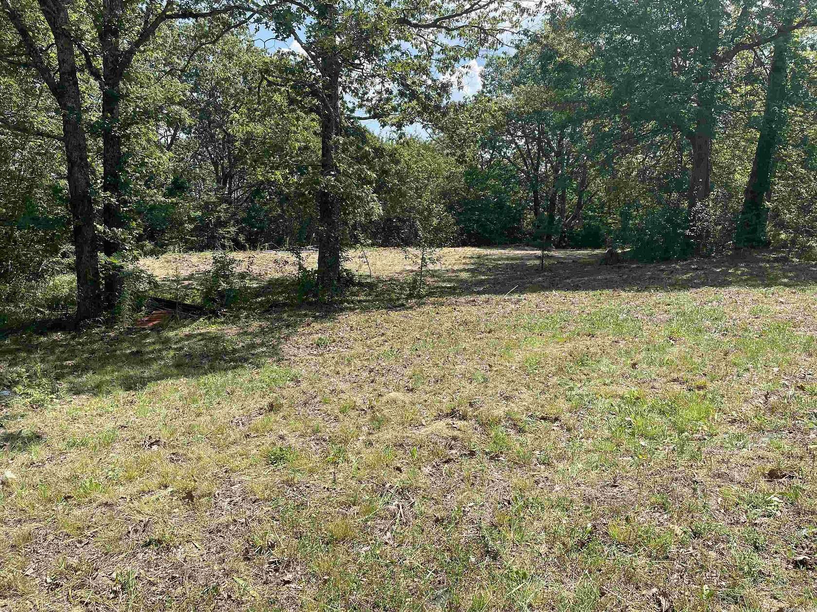 6.6 Acres of Residential Land for Sale in Clinton, Arkansas
