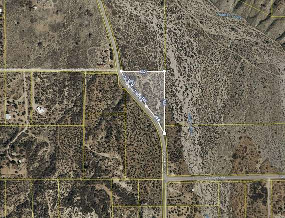 4.6 Acres of Land for Sale in Juniper Hills, California