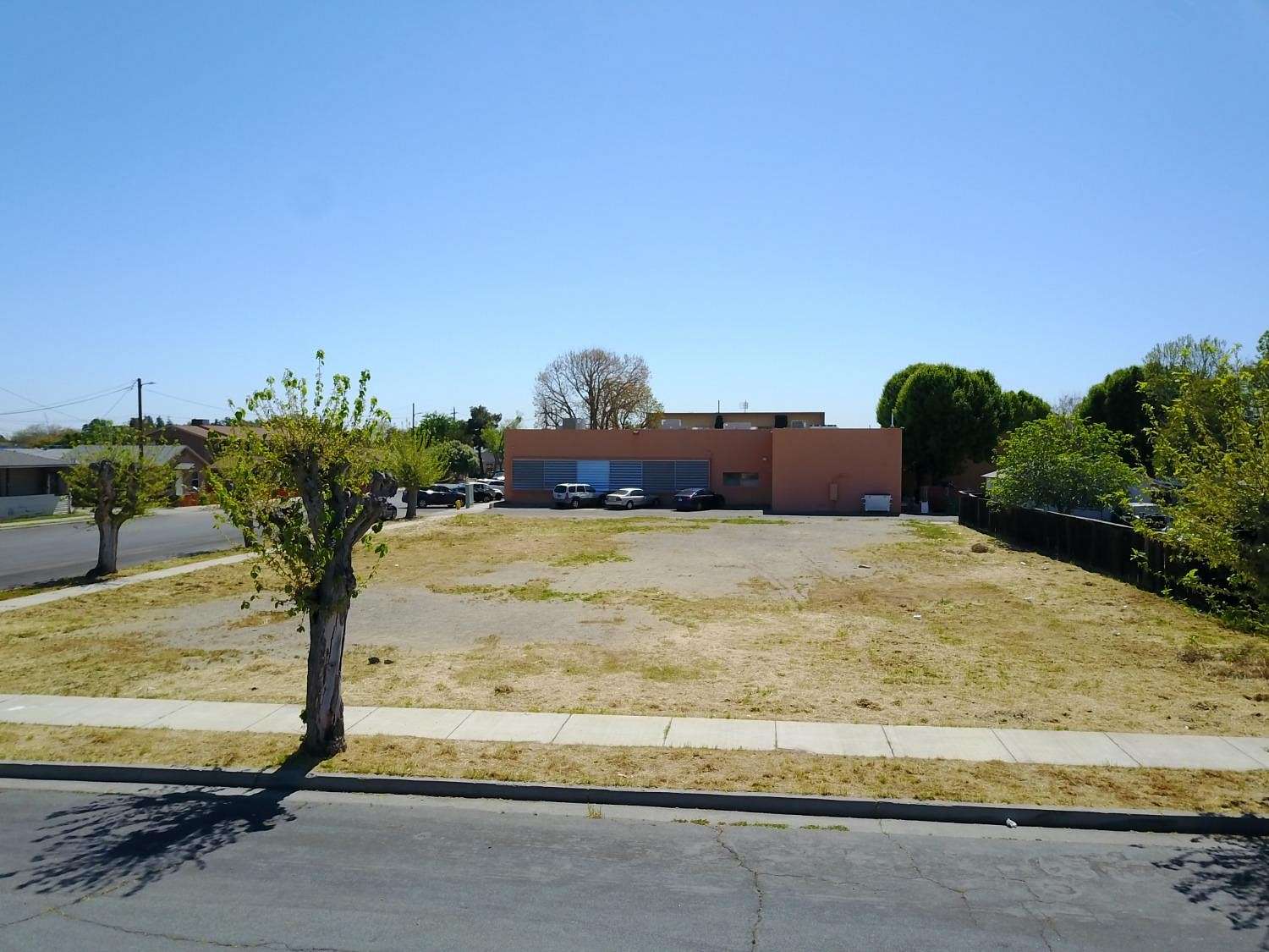0.34 Acres of Residential Land for Sale in Coalinga, California