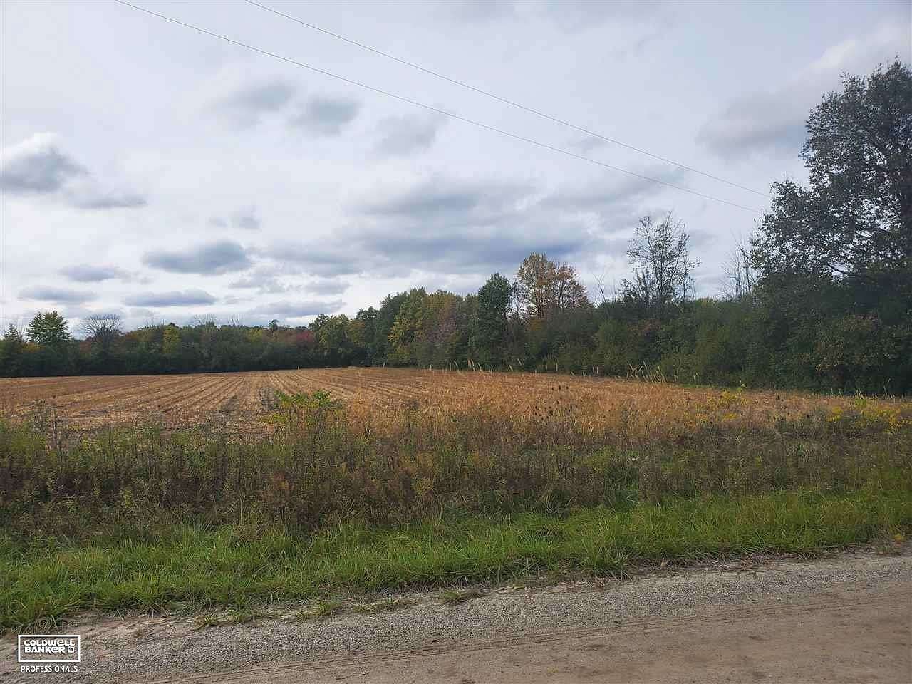 2.2 Acres of Residential Land for Sale in Yale, Michigan