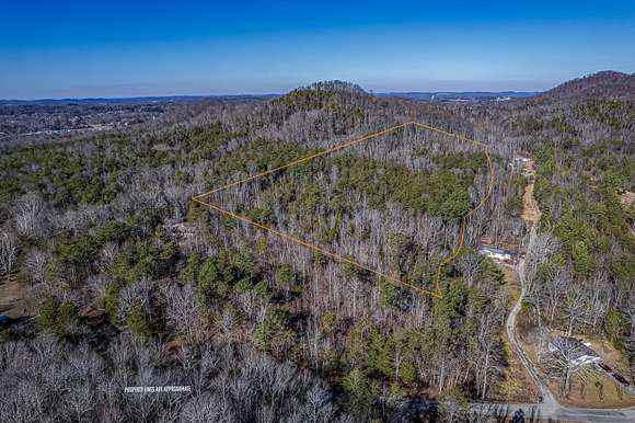 10 Acres of Residential Land for Sale in Etowah, Tennessee