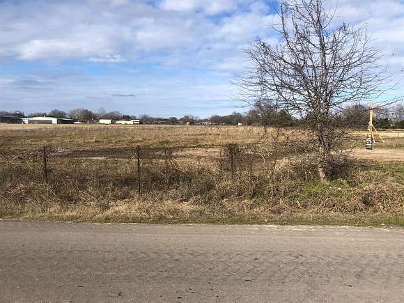 1.7 Acres of Land for Sale in Greenville, Texas
