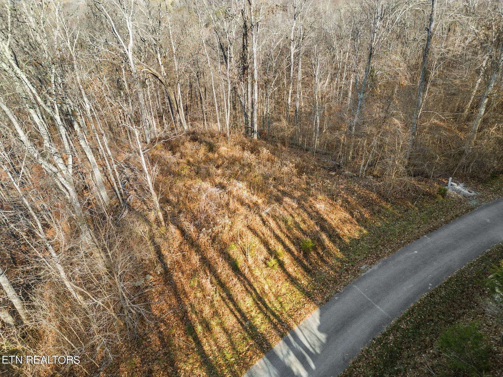 1.6 Acres of Land for Sale in Sharps Chapel, Tennessee