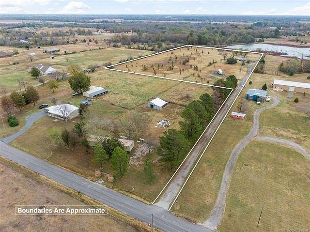 9 Acres of Residential Land for Sale in Coweta, Oklahoma