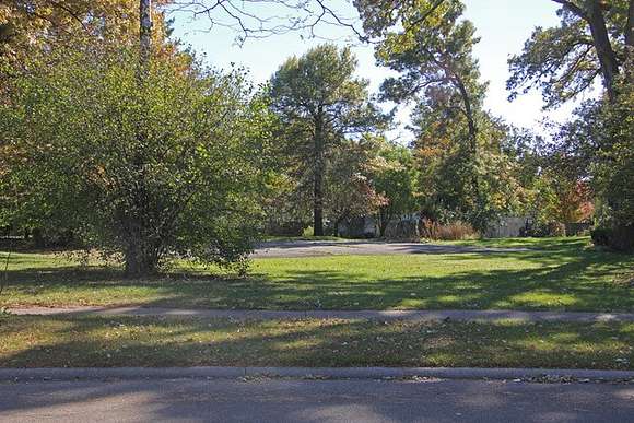 0.43 Acres of Residential Land for Sale in Gurnee, Illinois