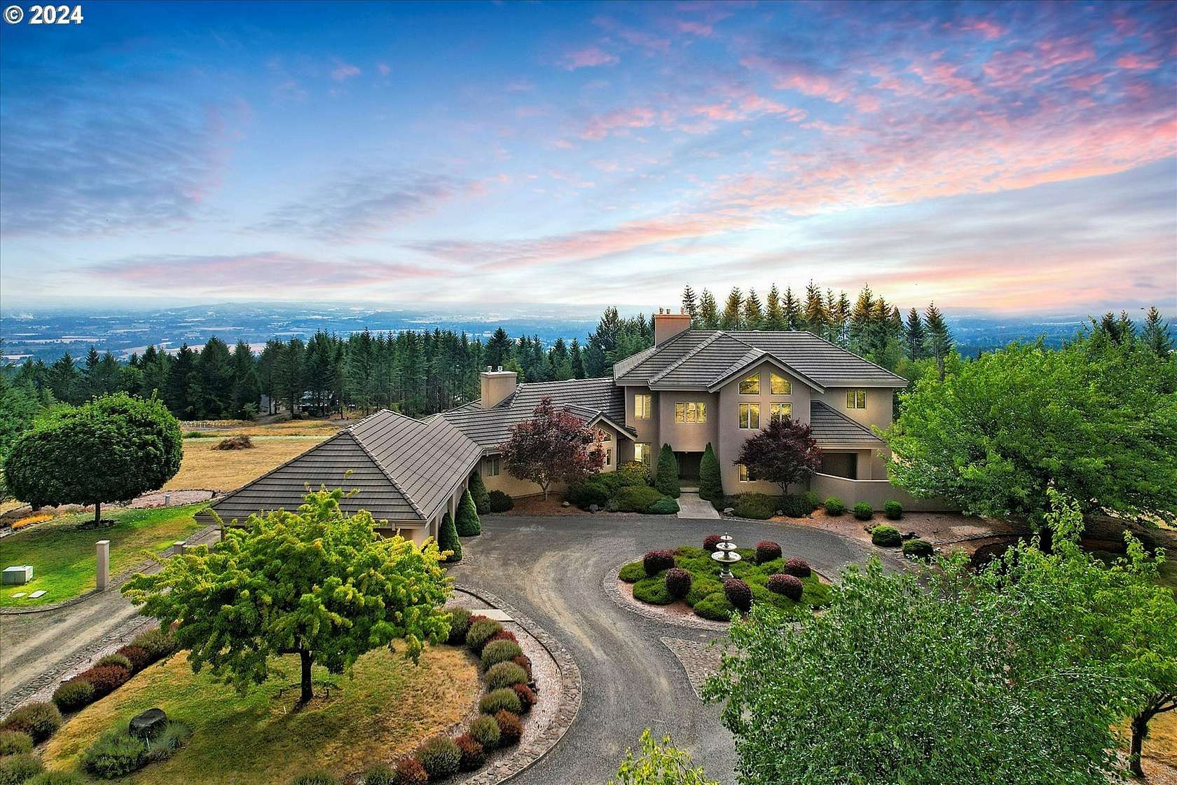 5.73 Acres of Residential Land with Home for Sale in Hillsboro, Oregon