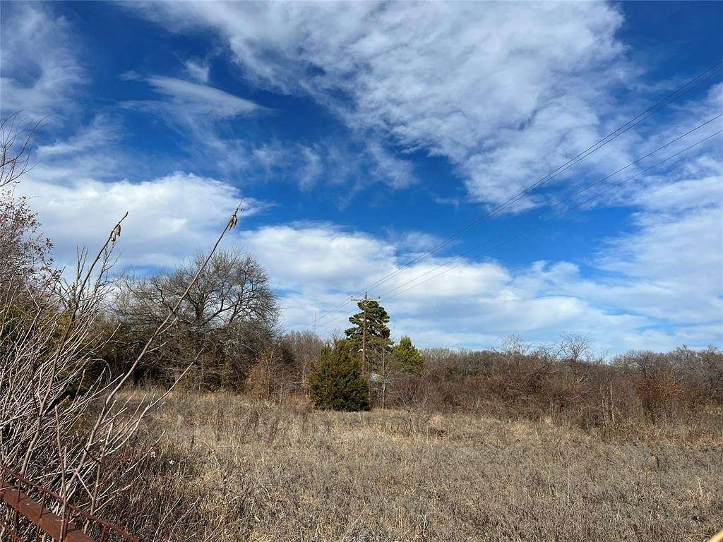 1.5 Acres of Land for Sale in Telephone, Texas