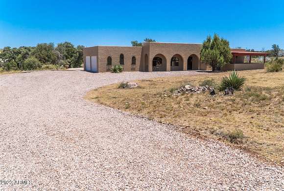3.4 Acres of Residential Land with Home for Sale in Sonoita, Arizona