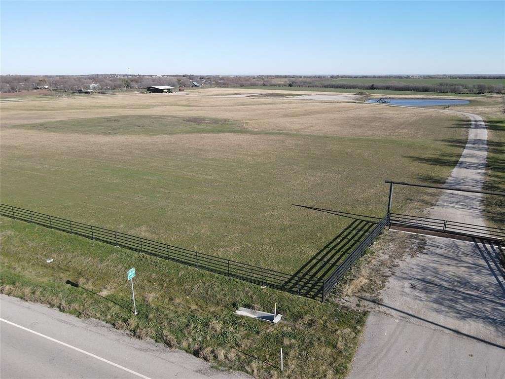 51.2 Acres of Agricultural Land for Sale in Decatur, Texas