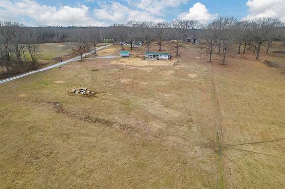 28.5 Acres of Land with Home for Sale in Gleason, Tennessee
