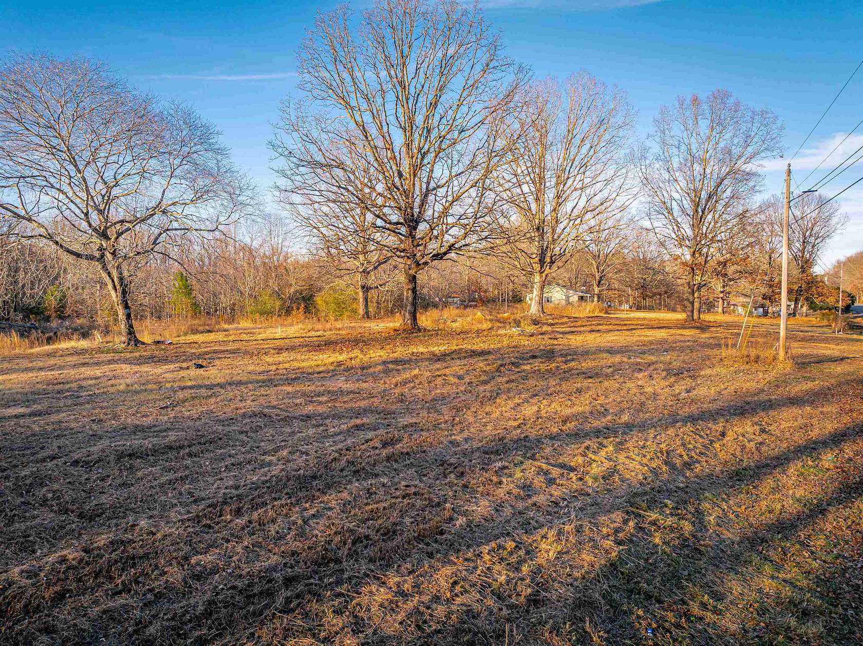 2 Acres of Residential Land for Sale in Lexington, Tennessee