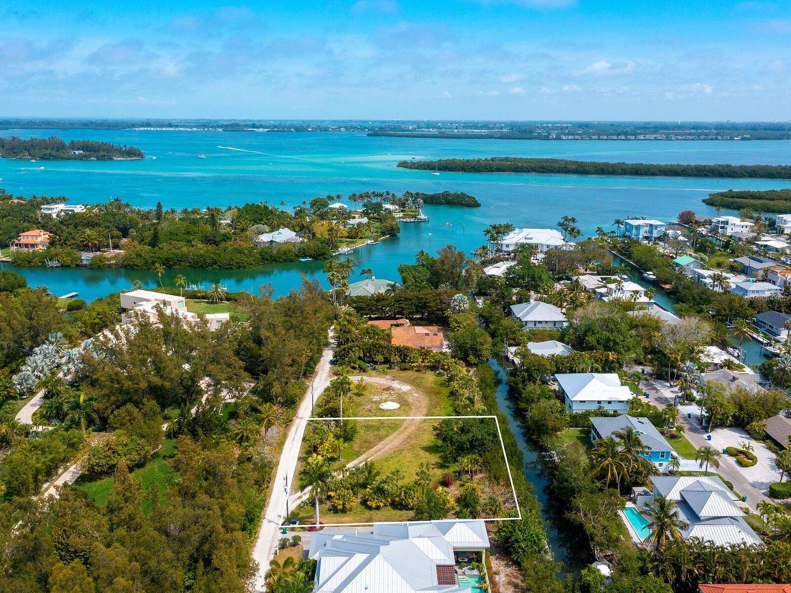 0.45 Acres of Residential Land for Sale in Longboat Key, Florida