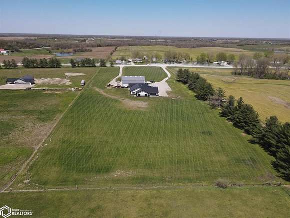 7.2 Acres of Residential Land with Home for Sale in Bloomfield, Iowa