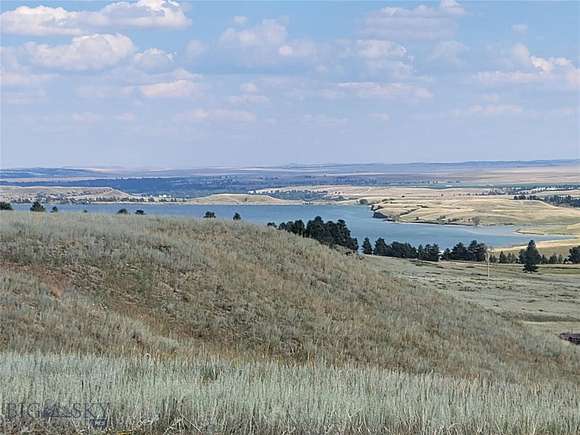 20 Acres of Agricultural Land for Sale in Shawmut, Montana