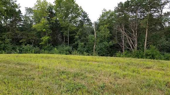 1.6 Acres of Residential Land for Sale in Dubuque, Iowa
