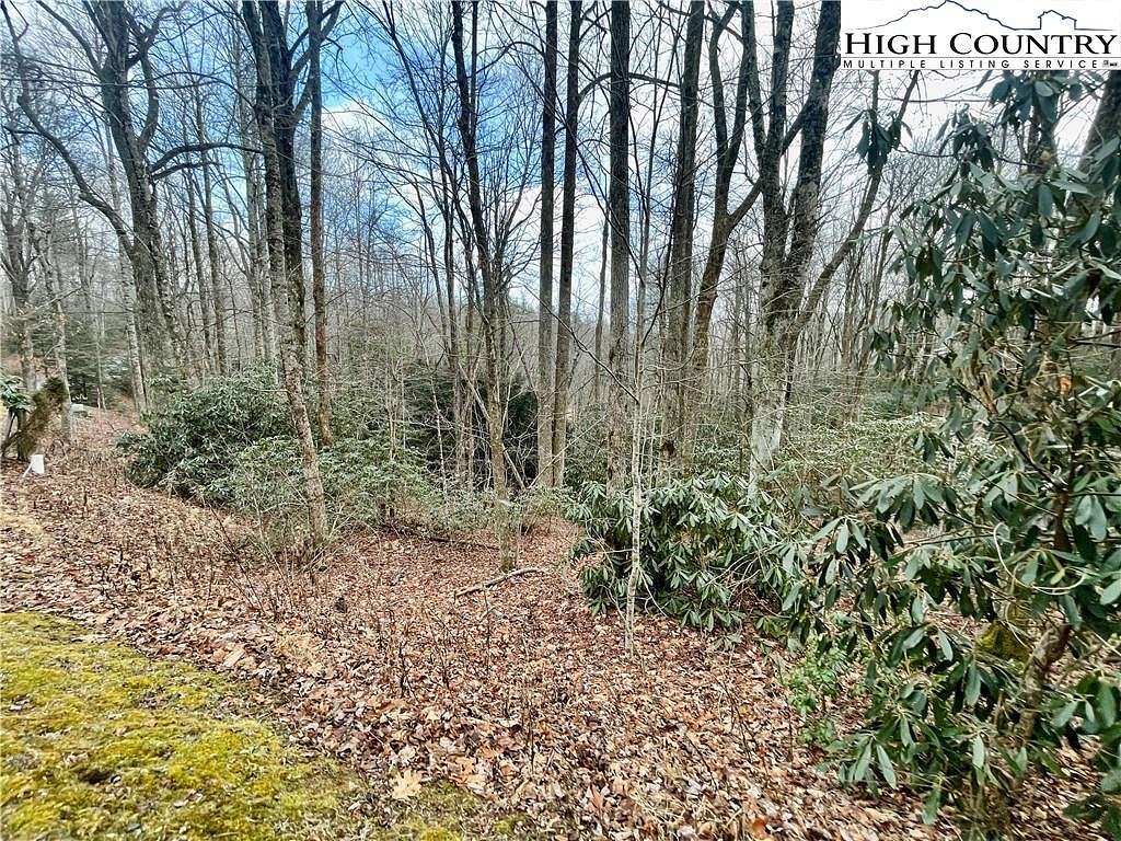 0.92 Acres of Residential Land for Sale in Blowing Rock, North Carolina