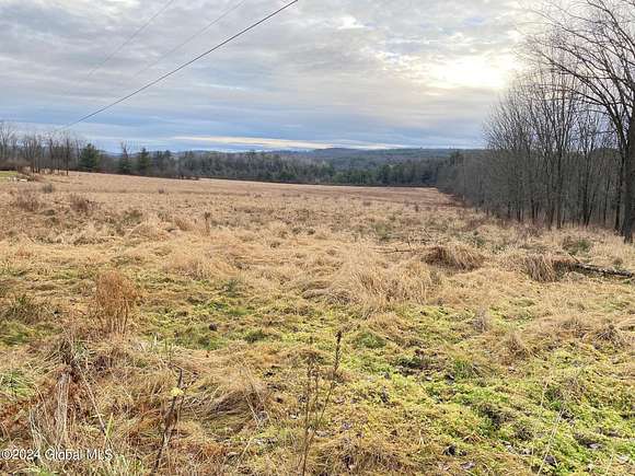 4 Acres of Residential Land for Sale in Pittstown, New York