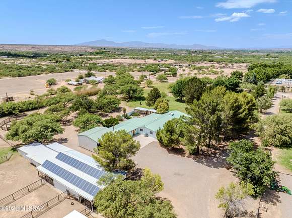 7.5 Acres of Land with Home for Sale in St. David, Arizona