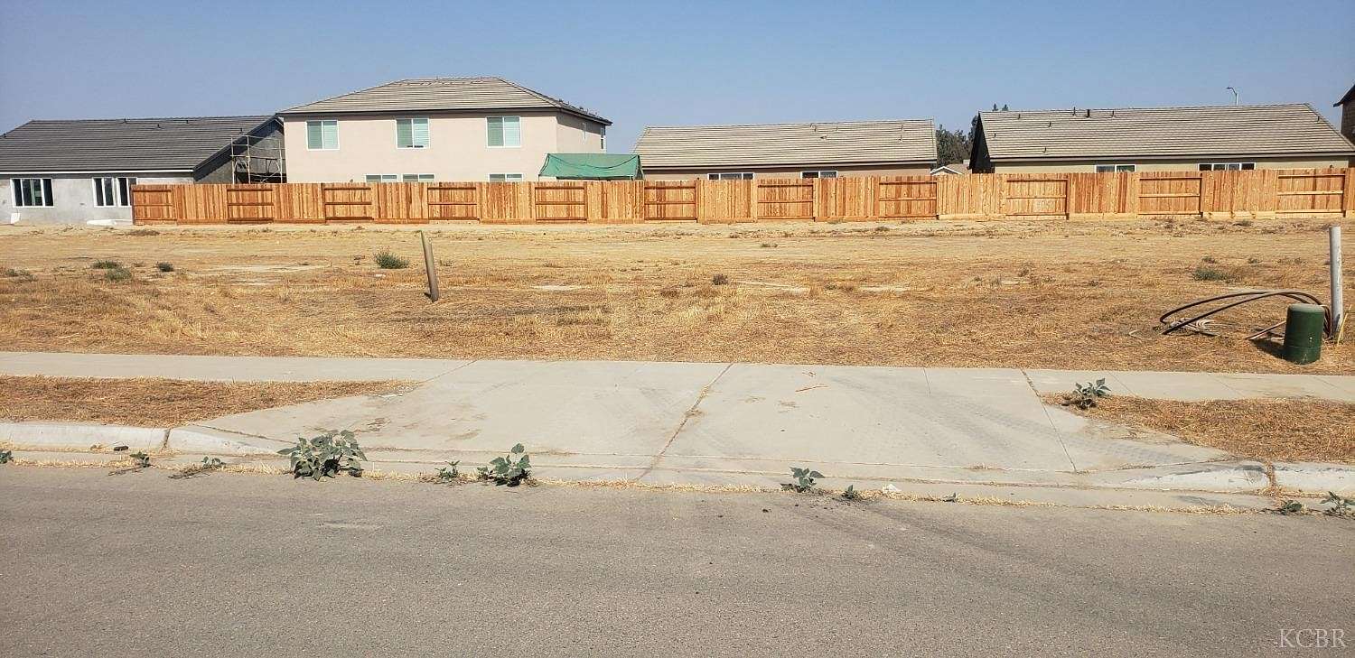 0.15 Acres of Residential Land for Sale in Riverdale, California