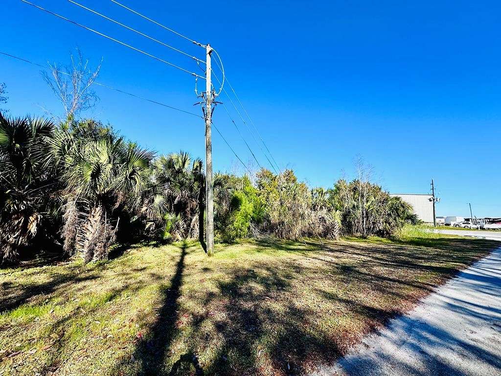 0.08 Acres of Residential Land for Sale in Apalachicola, Florida