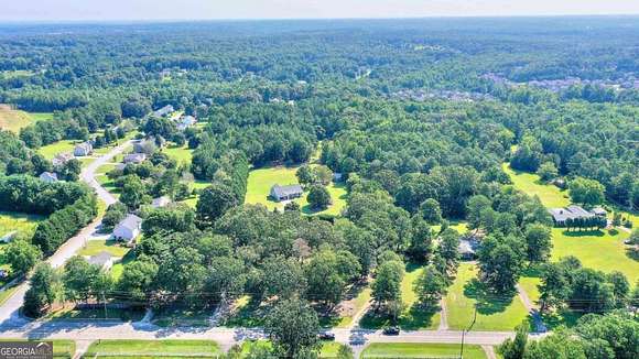 10.8 Acres of Commercial Land for Sale in Dacula, Georgia