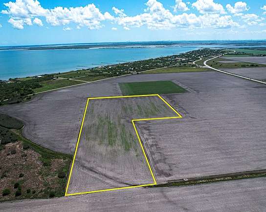 15 Acres of Land for Sale in Bayside, Texas
