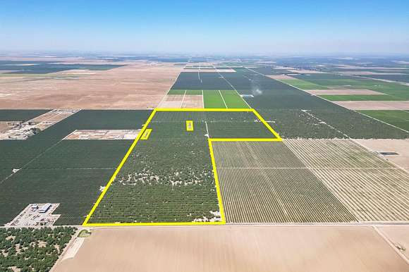 237 Acres of Agricultural Land for Sale in Delano, California