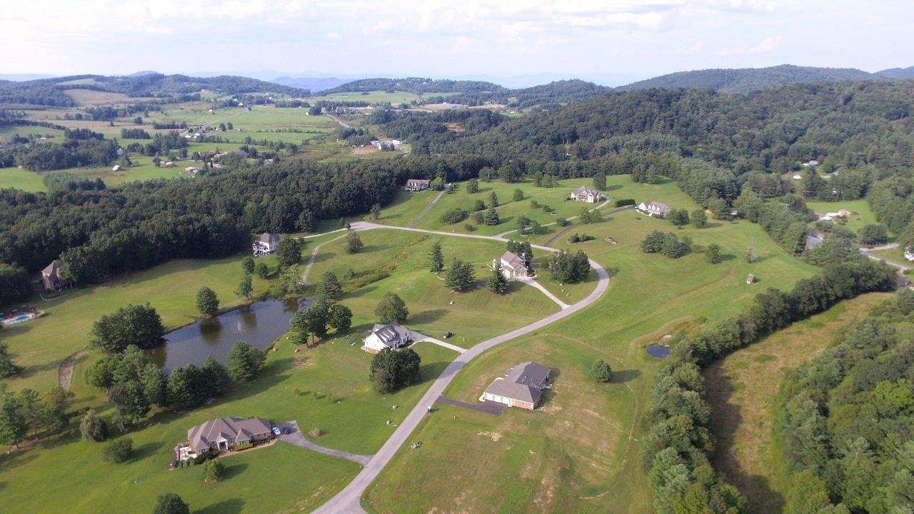 4.6 Acres of Residential Land for Sale in Bent Mountain, Virginia