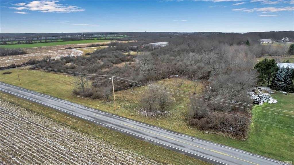 1 Acre of Residential Land for Sale in Akron, New York