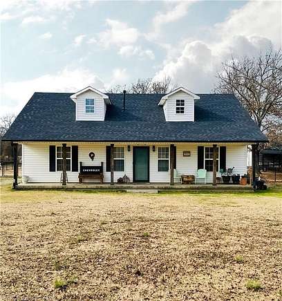 29 Acres of Agricultural Land with Home for Sale in Heavener, Oklahoma
