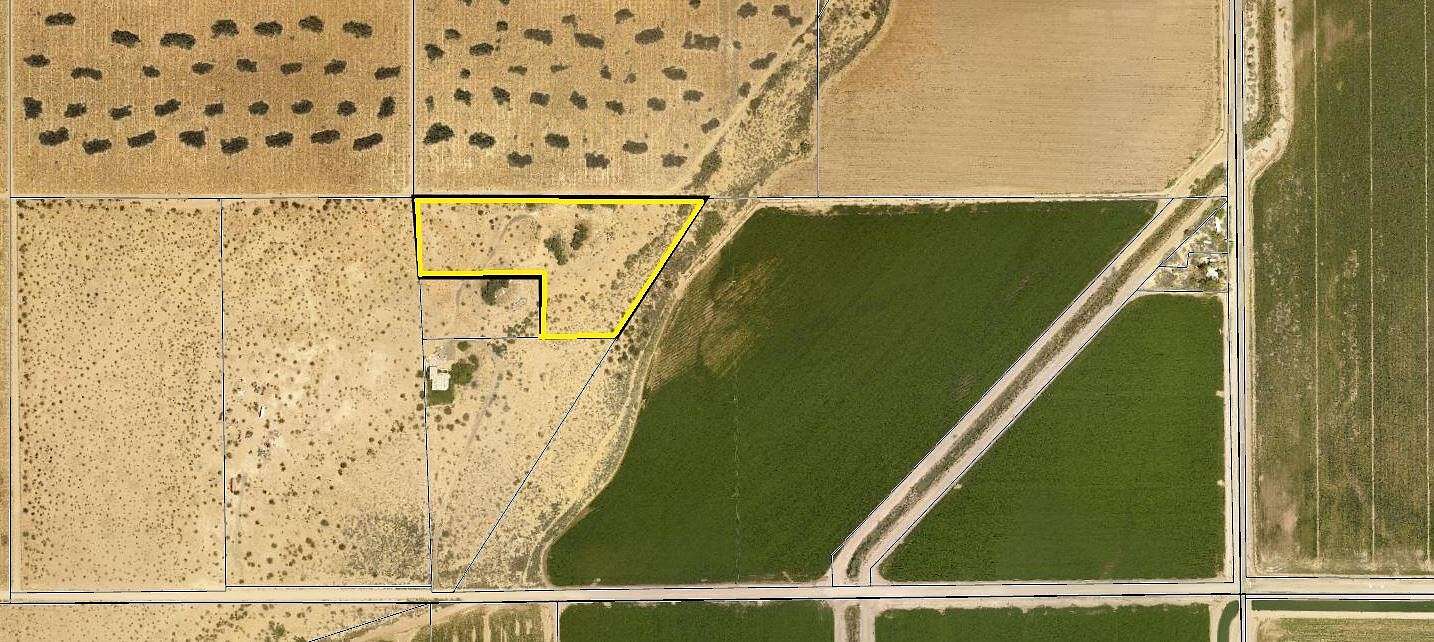 5.7 Acres of Land for Sale in Blythe, California