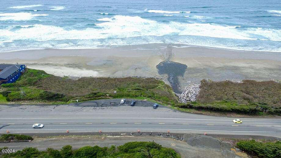 3.69 Acres of Residential Land for Sale in Newport, Oregon