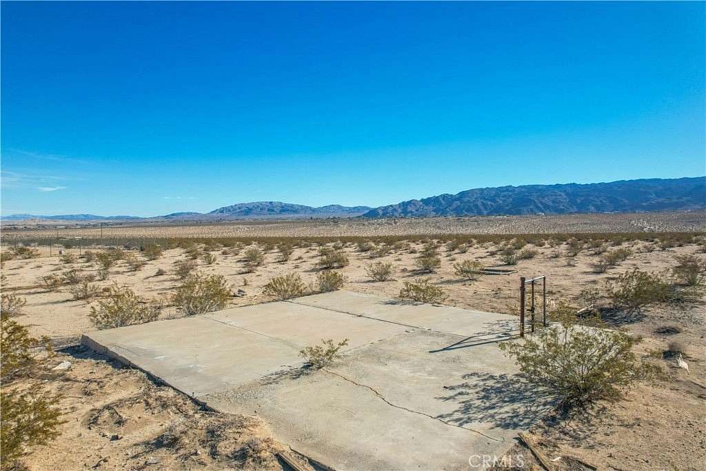 5 Acres of Land for Sale in Twentynine Palms, California