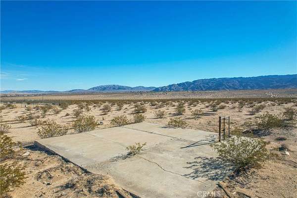 5 Acres of Land for Sale in Twentynine Palms, California