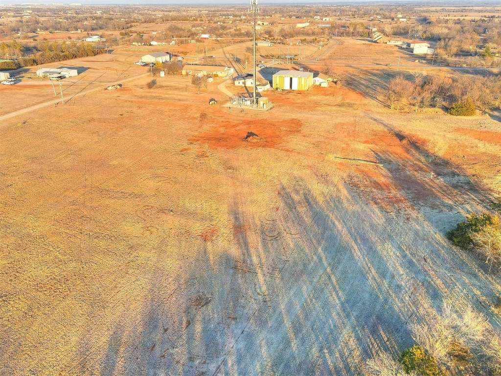 5 Acres of Land for Sale in Moore, Oklahoma