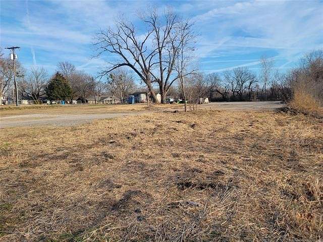 1.1 Acres of Commercial Land for Sale in Coweta, Oklahoma