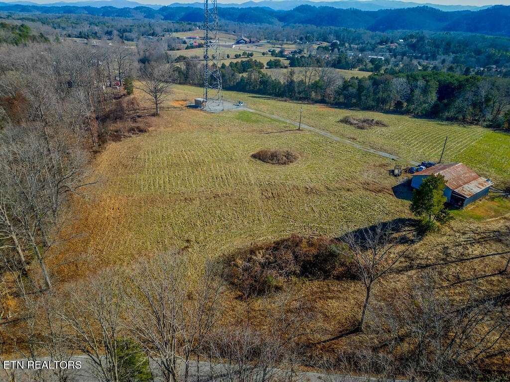 7 Acres of Residential Land for Sale in Madisonville, Tennessee