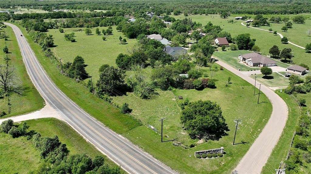 Mixed-Use Land for Sale in Rockdale, Texas