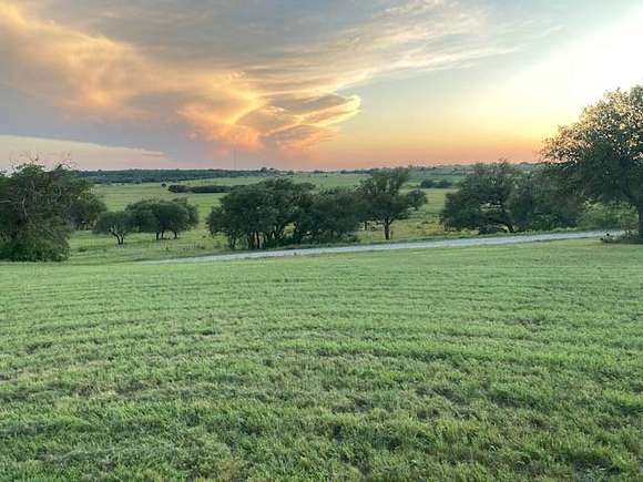 321 Acres of Land with Home for Sale in Blanket, Texas