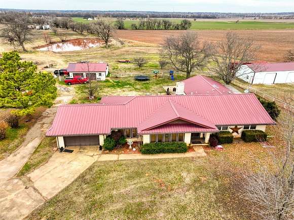 21.06 Acres of Agricultural Land with Home for Sale in Shawnee, Oklahoma