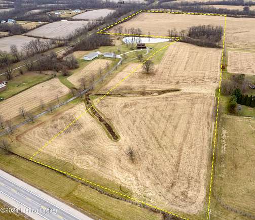 27.3 Acres of Agricultural Land for Sale in Shelbyville, Kentucky