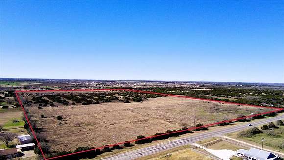 81.5 Acres of Agricultural Land for Sale in China Springs, Texas