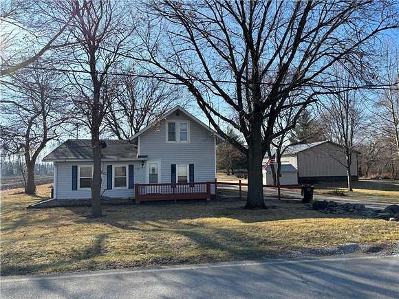 2.5 Acres of Residential Land with Home for Sale in Perry, Iowa