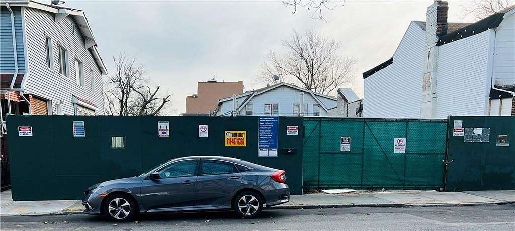 0.14 Acres of Land for Sale in Brooklyn, New York