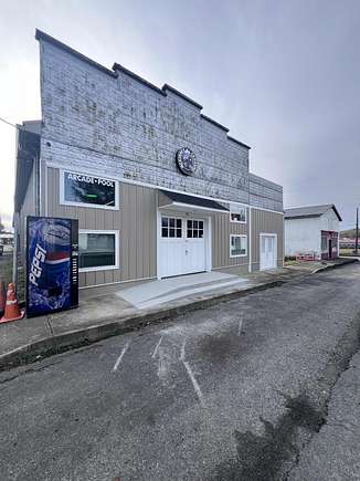 0.34 Acres of Commercial Land for Sale in Stanford, Kentucky